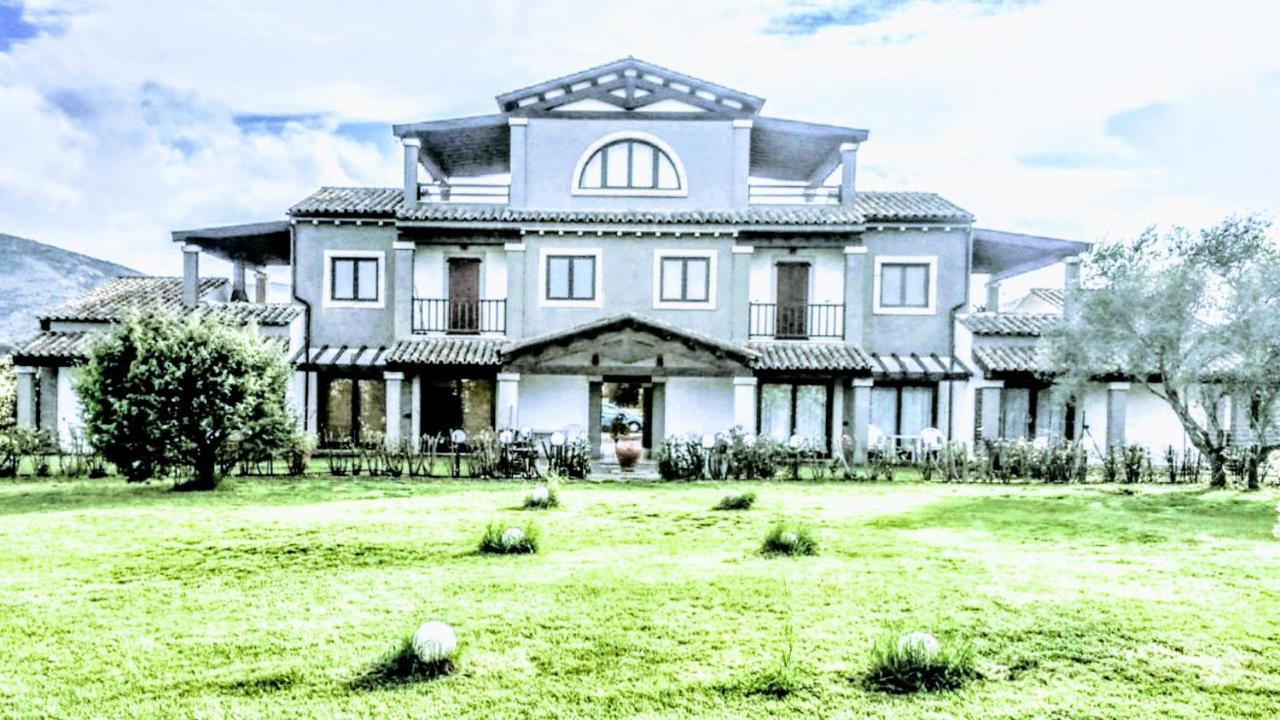 Villa Raffaello Porto San Paolo  Extérieur photo