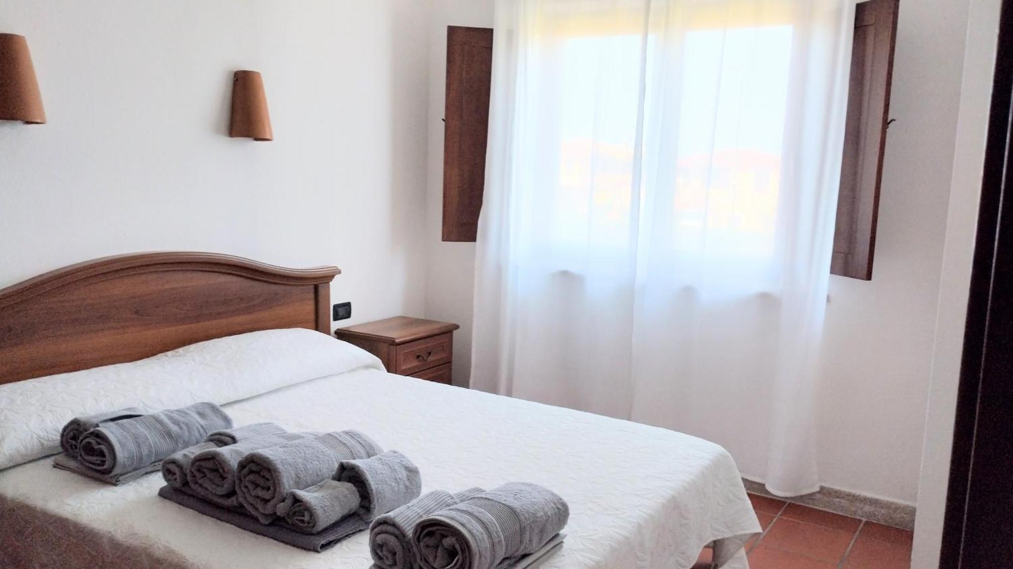 Villa Raffaello Porto San Paolo  Extérieur photo